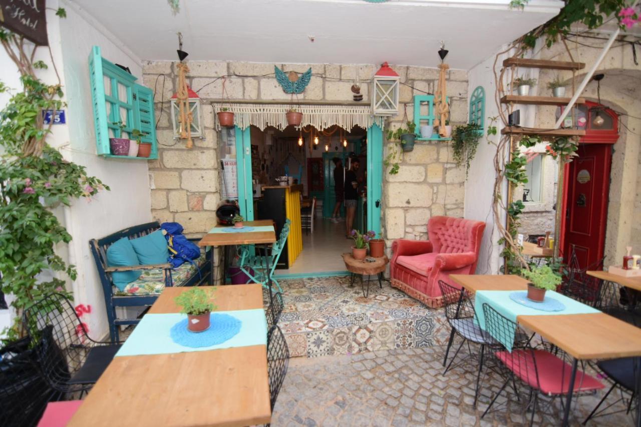 Aracati Pansiyon Çeşme Luaran gambar